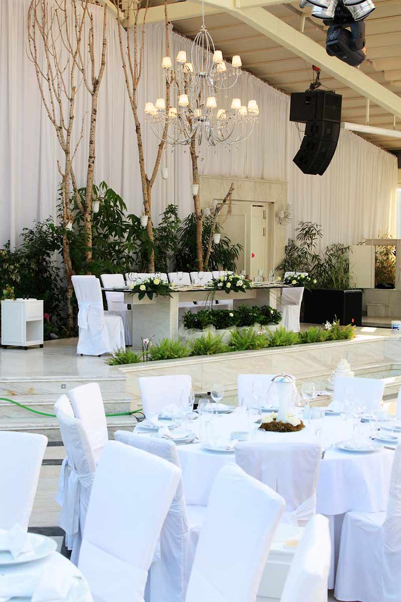 O Kipos Ton Nymfon  portfolio